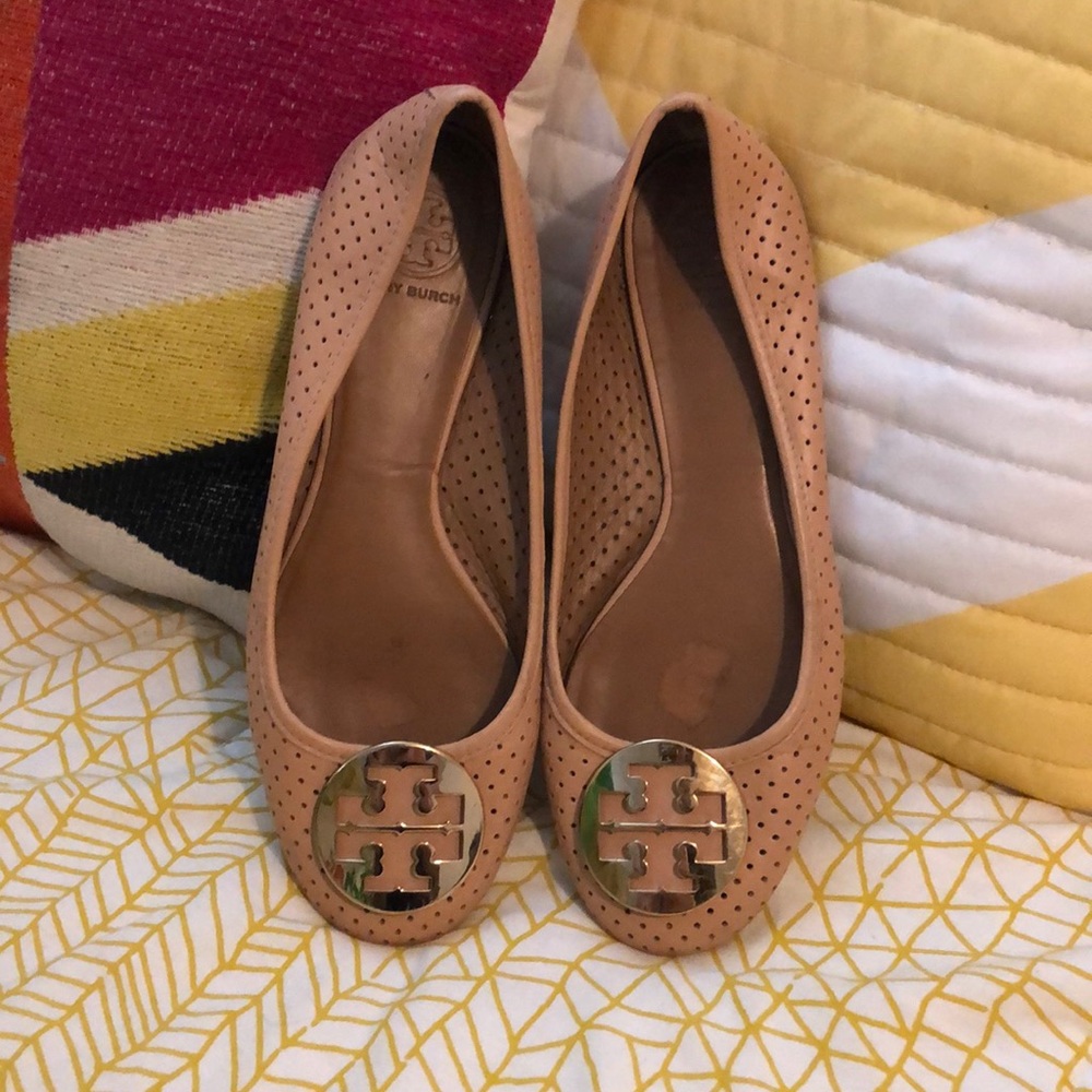 Nude Tory Burch Flats